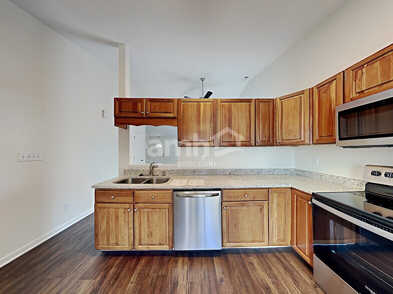 Building Photo - 13232 Golden Ash Ct