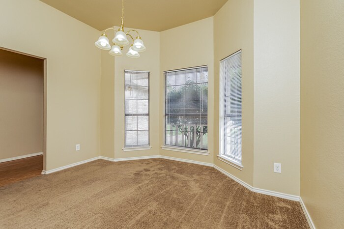 Building Photo - 11825 Hickory Garden Dr