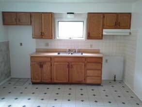 Building Photo - 2726 John St