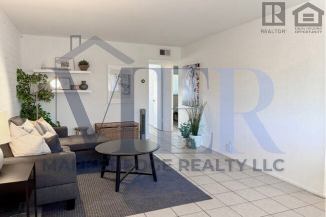 Building Photo - 4711