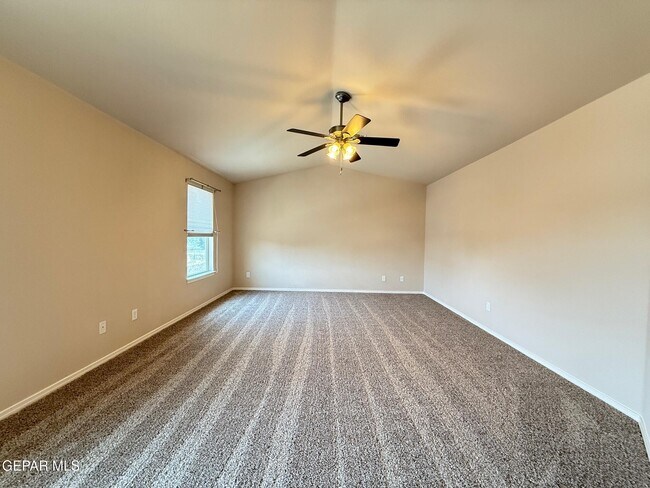 Building Photo - 6305 Rosa Gandara Pl