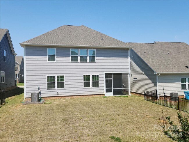 Building Photo - 1009 Gabardine Ln