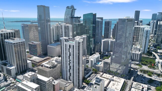 Building Photo - 151 SE 1st St