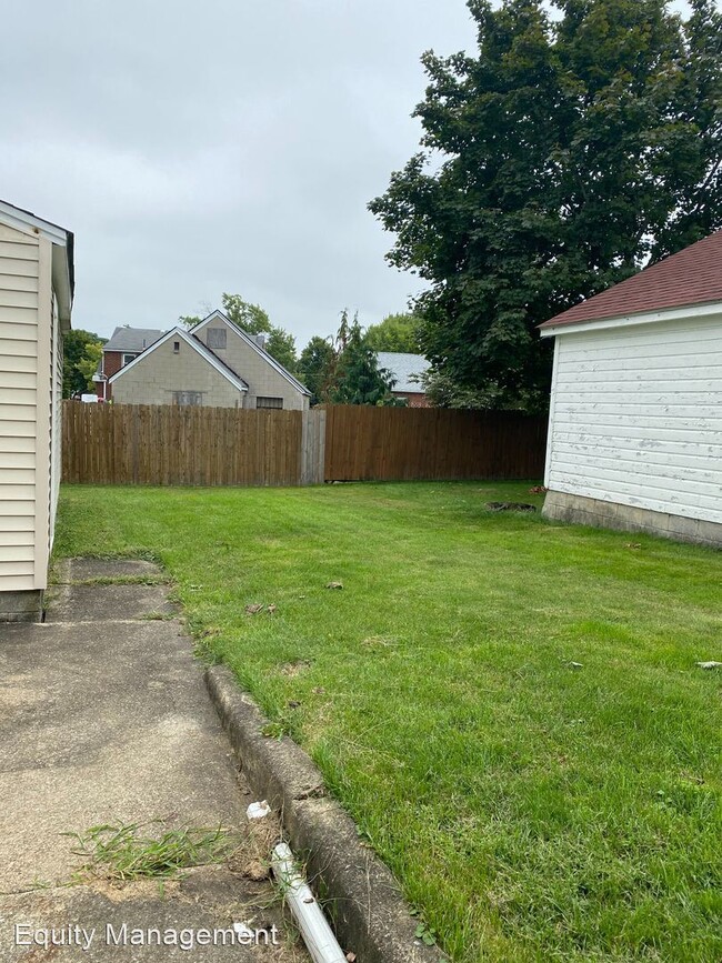 Building Photo - 3 br, 2 bath House - 43 S. Edgehill