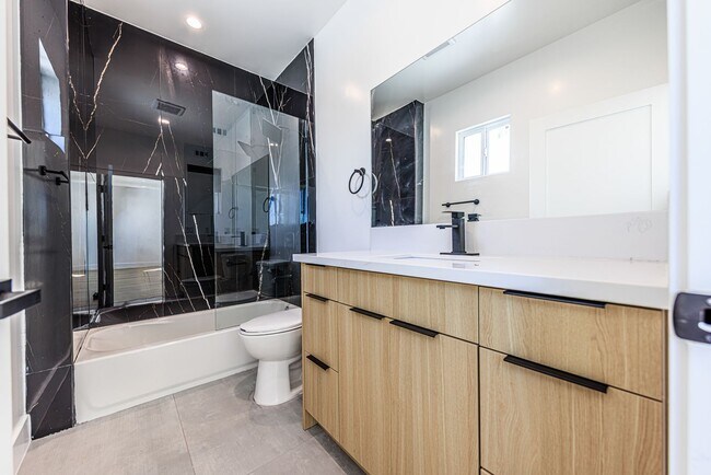 Building Photo - Luxury Never Before Lived in Townhomes!