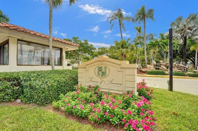 Building Photo - Large Nice and Clean 1BR/1.5BA with Great Layout  in Prime Inverrary Location (Rent includes wate...