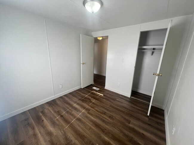 Building Photo - 3405 Cesar Chavez Dr