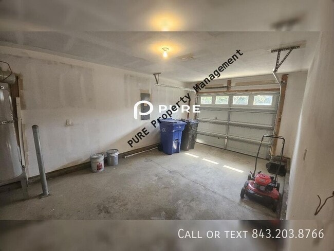 Building Photo - 9318 Ayscough Rd
