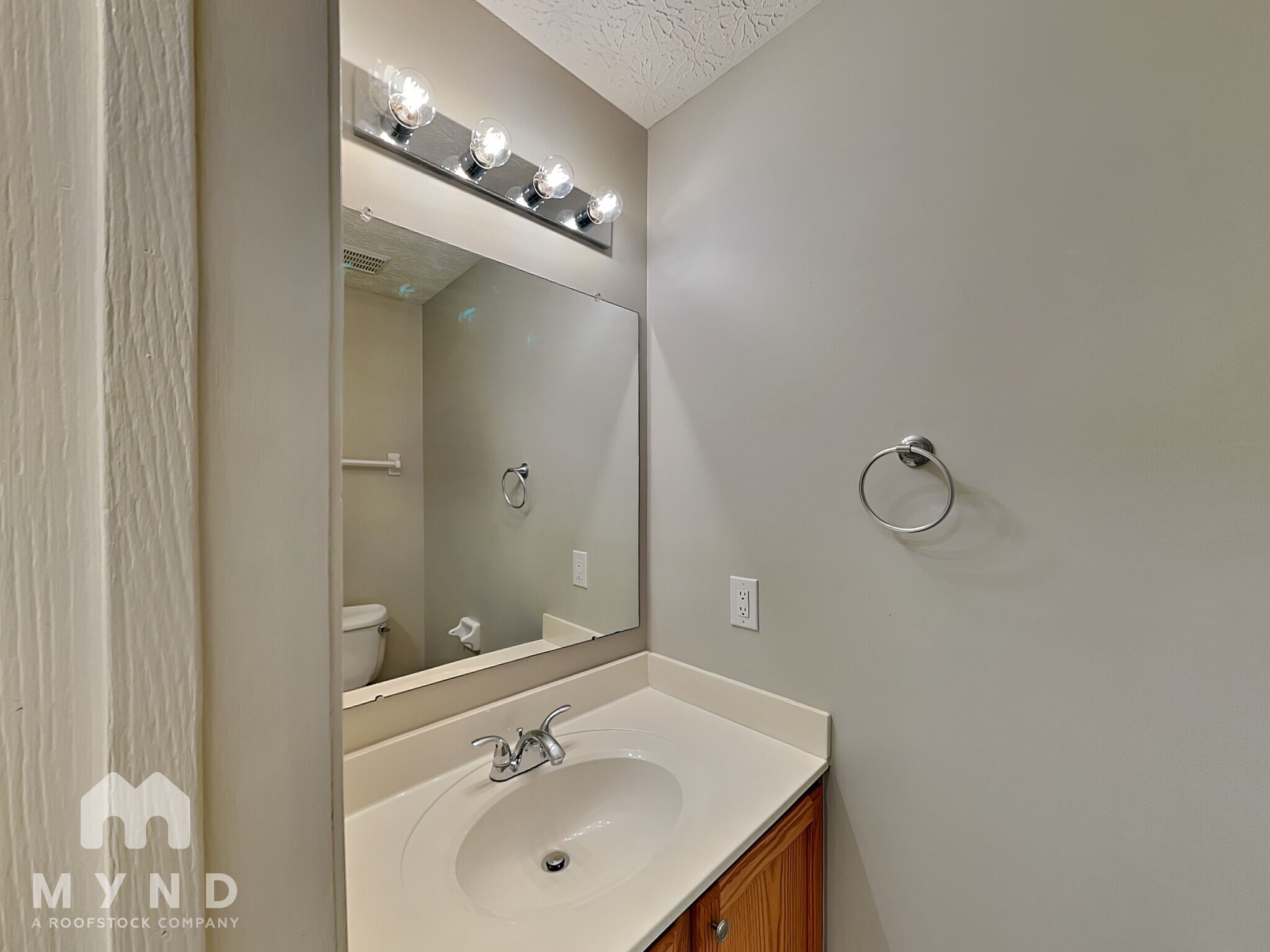 Building Photo - 5819 Rothrock Ct