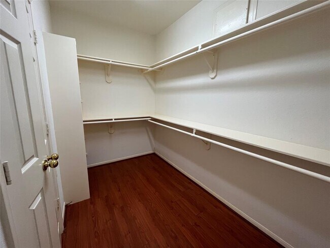 Building Photo - 22531 Tullis Trail Ct
