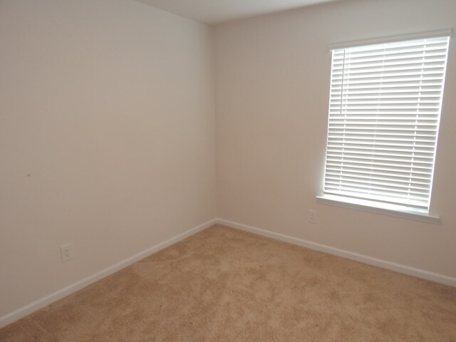 Building Photo - 207 Oakmont Valley Trl
