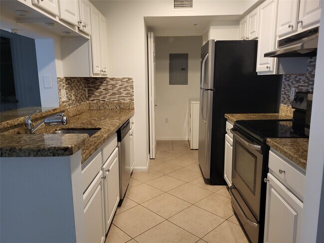 Building Photo - 11655 W Atlantic Blvd