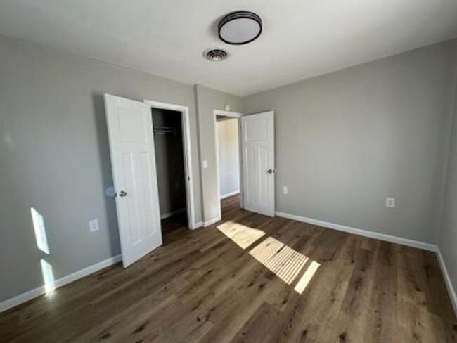 Building Photo - Beautifully remodeled 2 bedroom home