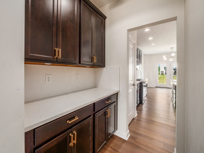 Building Photo - 7343 Quailview Dr