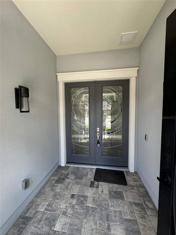 Building Photo - 9005 SW 25 Rd