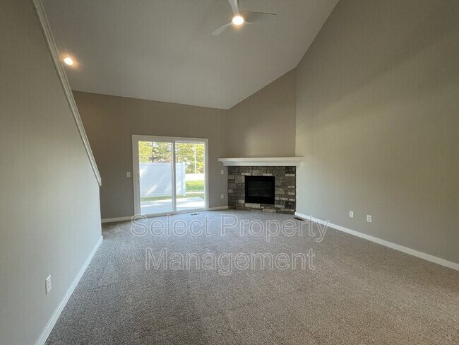 Building Photo - 5426 Copper Horse Trl