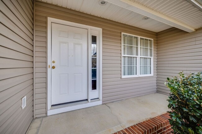 Building Photo - 205 Rockingham Meadows Dr