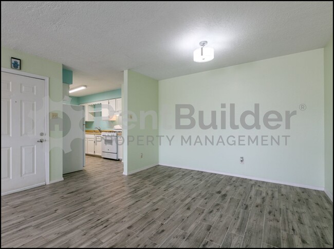 Building Photo - CALL US TODAY AT (505) 808-6467 TO SCHEDUL...