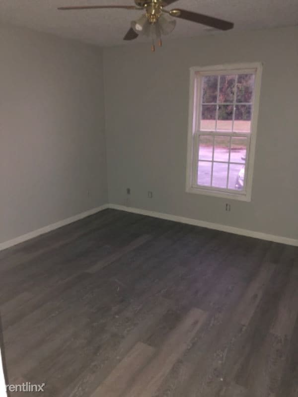 Building Photo - 2 br, 2 bath Townhome - 123 Bailey Park Lane