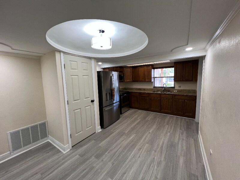 Building Photo - 1425 Orchid Ln