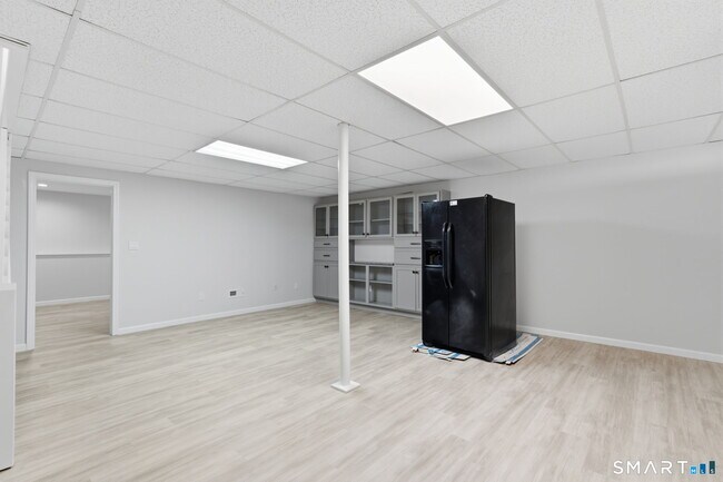 Building Photo - 193 Cypress Rd