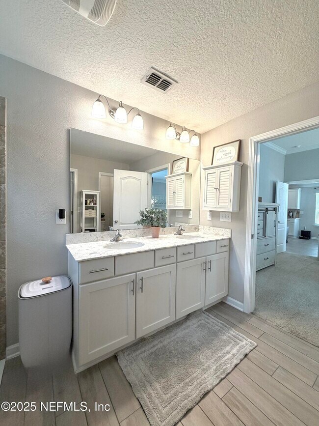 Building Photo - 28 Spey Bay Ct