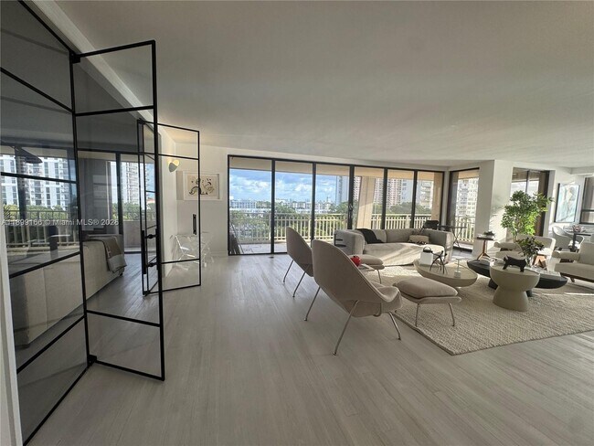 Primary Photo - 11113 Biscayne Blvd
