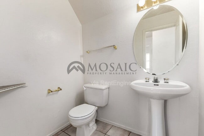 Building Photo - 3761 S Waterfront Dr