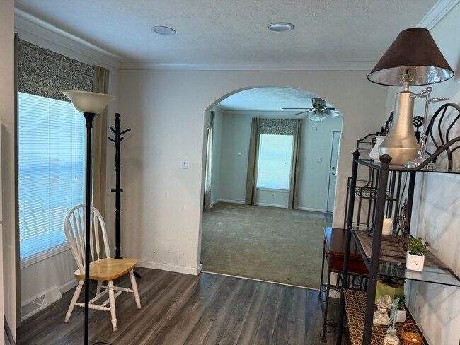 Building Photo - 5774 Glatfelters Station Rd