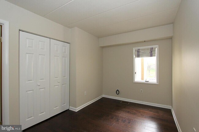 Building Photo - 18112 Windsor Hill Dr