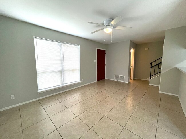 Building Photo - 1703 Coronado Hills Dr