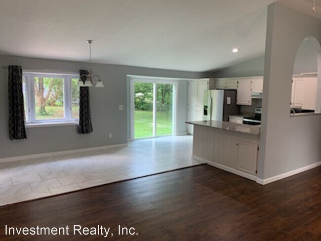 Building Photo - 3 br, 2 bath House - 1863 E Valley Water M...