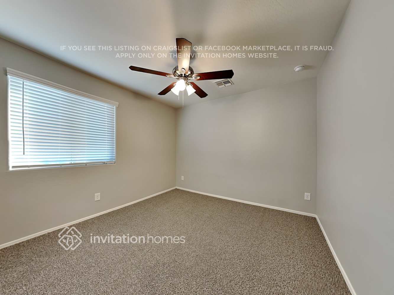 Building Photo - 4465 Kirkland Ave