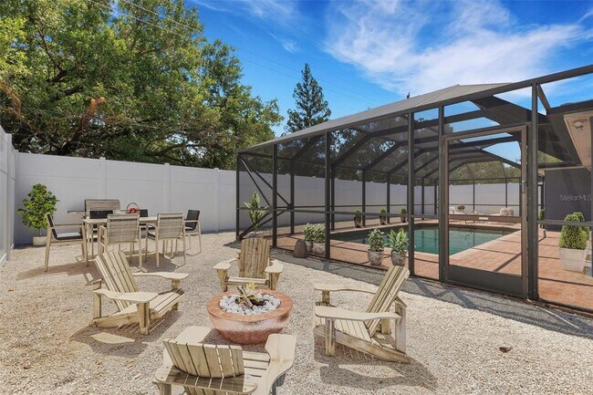 Building Photo - 4645 Hunter Ridge Dr