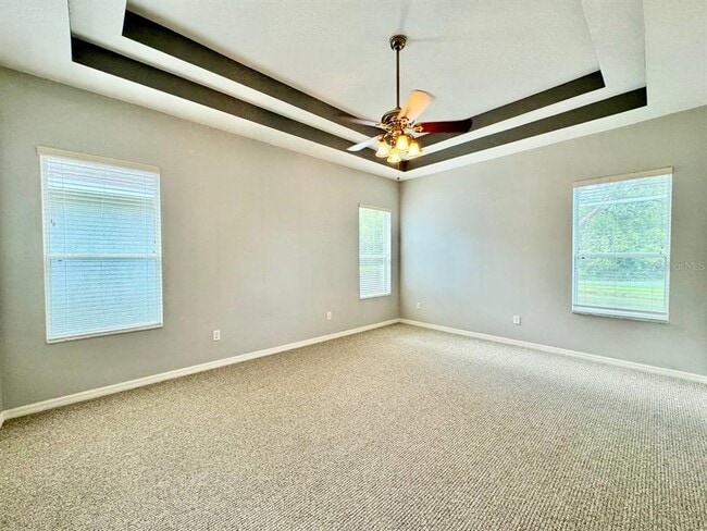 Building Photo - 18205 Fall Creek Dr