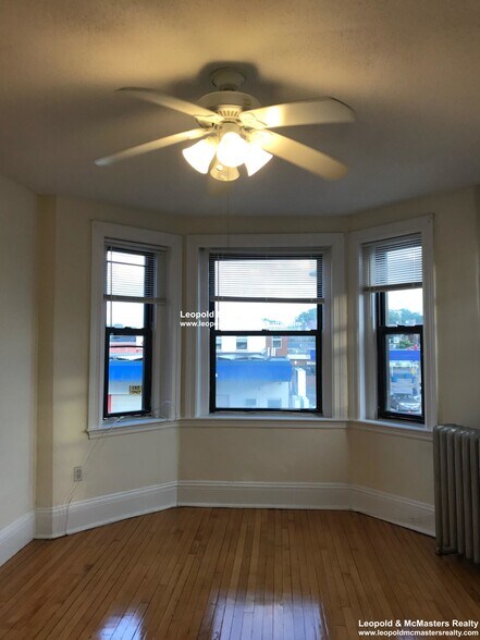 Building Photo - 439 Cambridge St