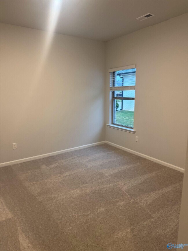 Building Photo - 6103 Ruby Grace Cir SE