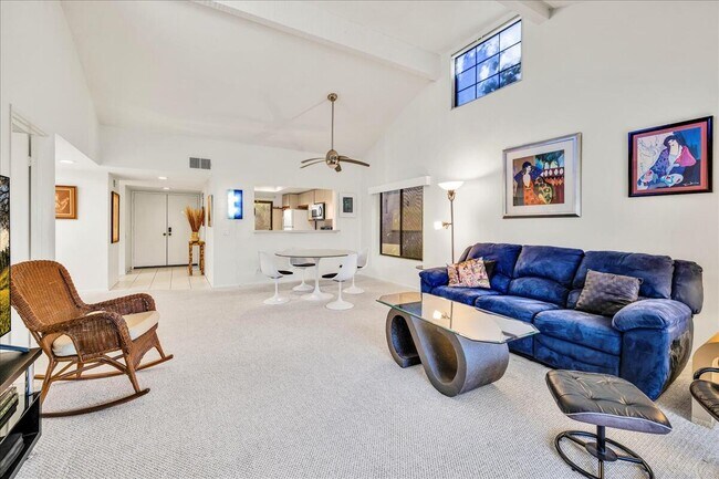 Building Photo - 6735 Harwood Cir