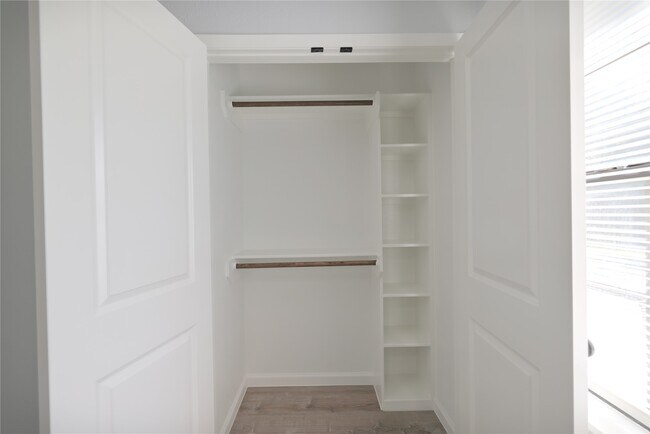 Building Photo - 20235 Blue Juniper Dr