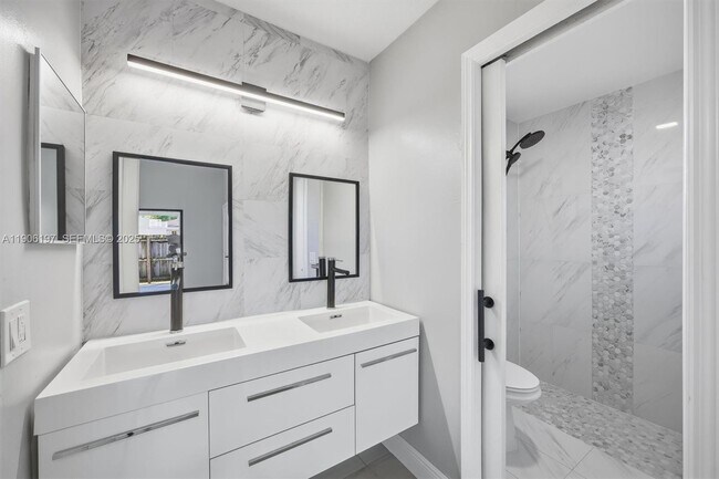 Building Photo - 13550 SW 286th Terrace