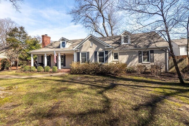 Building Photo - 500 Colonial Rd