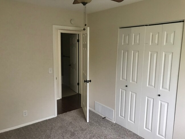 Building Photo - 9110 Cold Harbor Dr