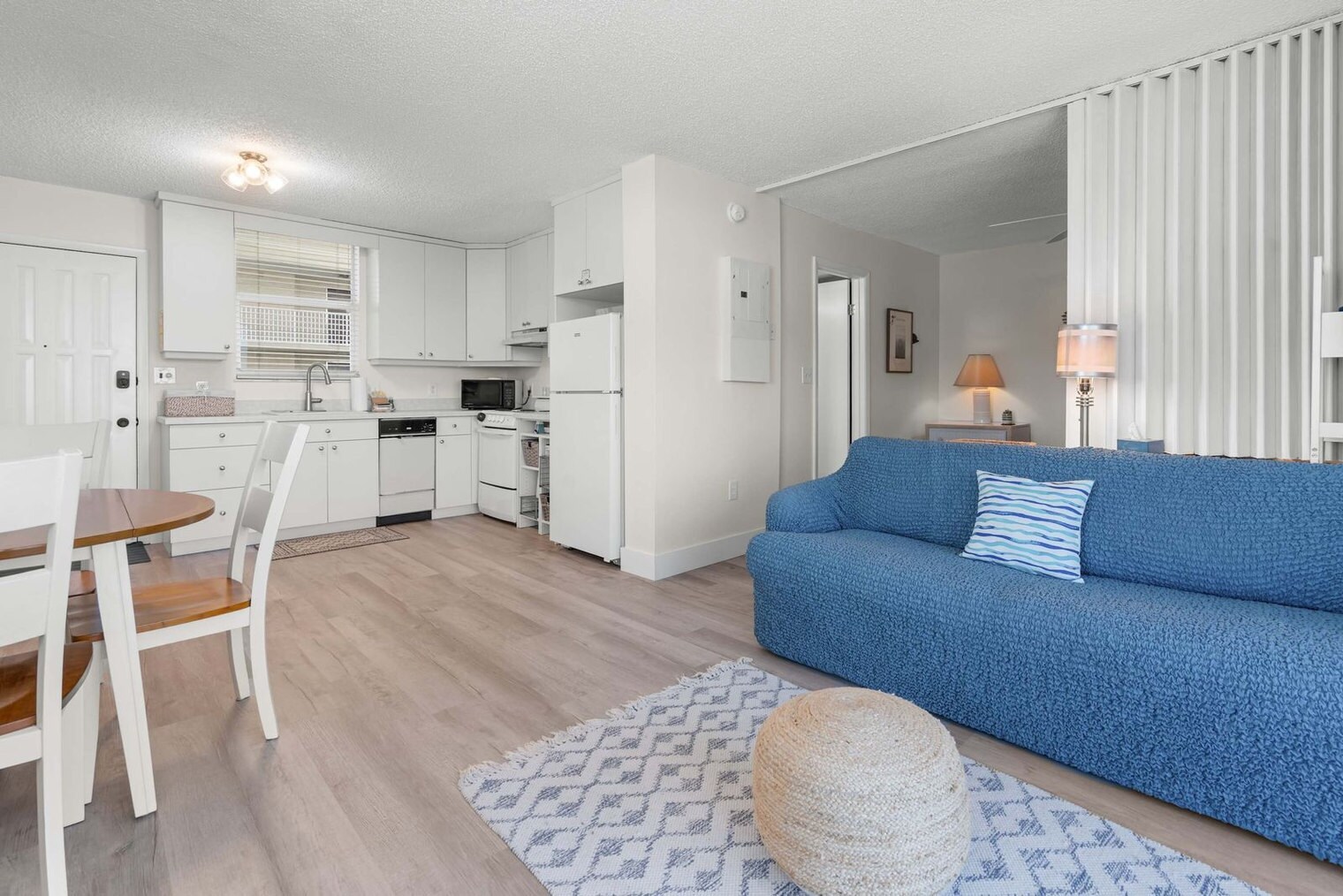 Building Photo - 5800 Bonita Beach Rd SW