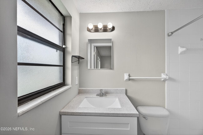 Building Photo - 4177 Timberlake Dr E