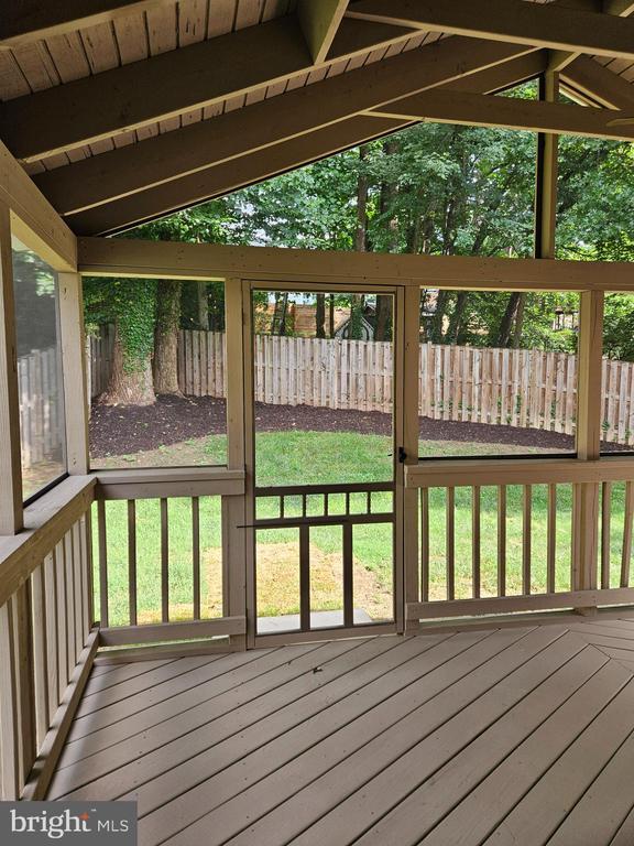 Building Photo - 5021 Swinton Dr