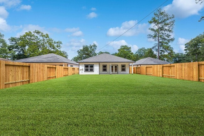 Building Photo - 101 Country Rd 3552
