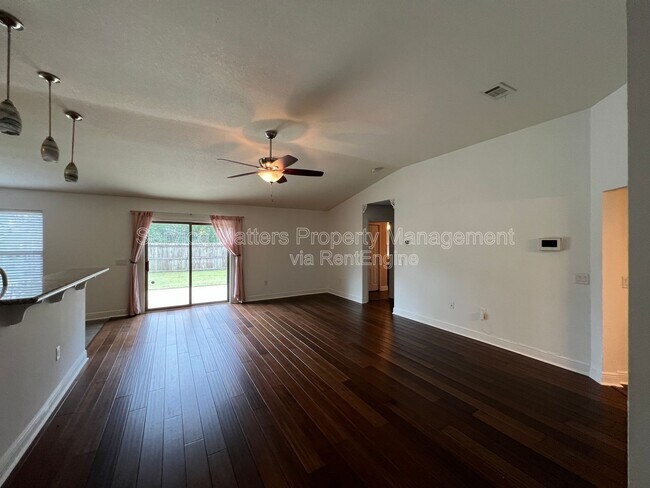 Building Photo - 6175 Chester Dr