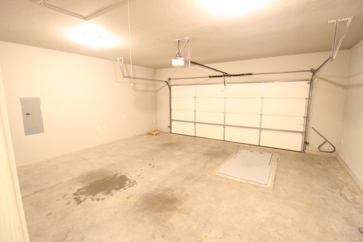 Building Photo - 20558 Pioneer Dr