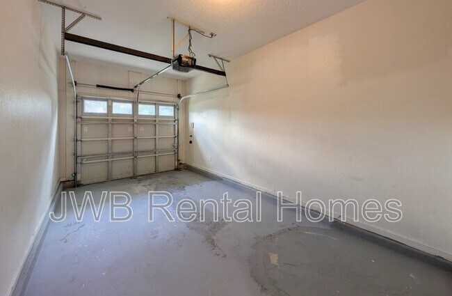 Building Photo - 1278 Lake Shore Blvd