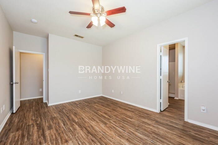 Building Photo - 1032 Buffalo Springs Dr